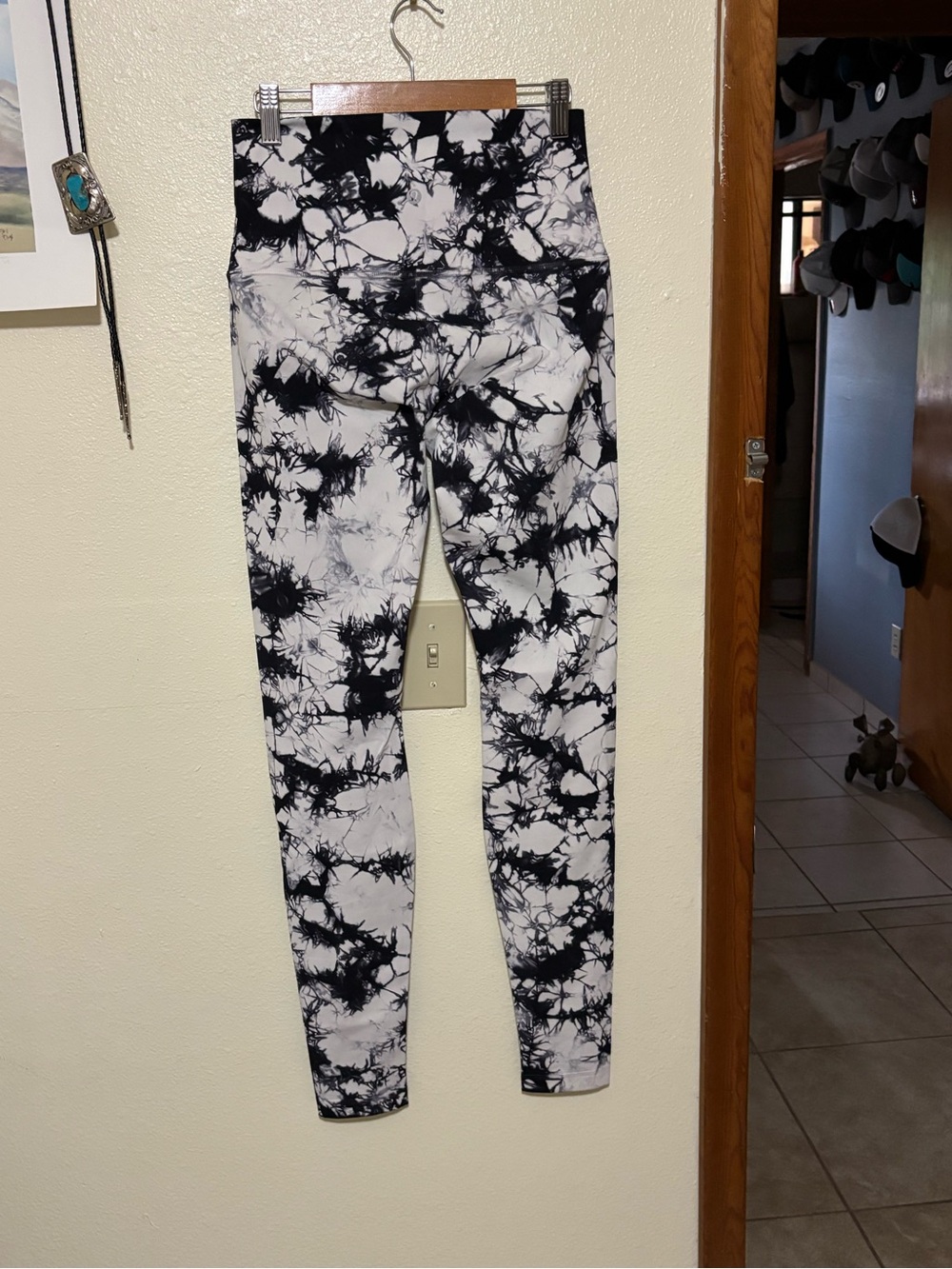 Lululemon | - Picture 3 of 4